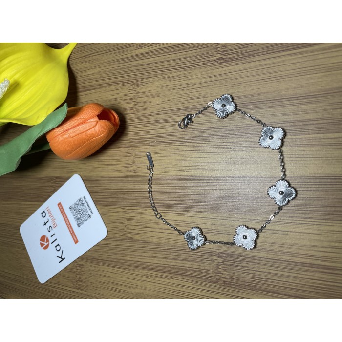 5 Yonca Silver Bileklik